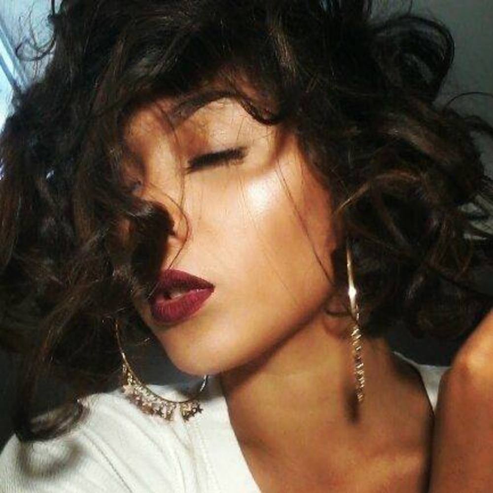 Meet your Posher, Sole